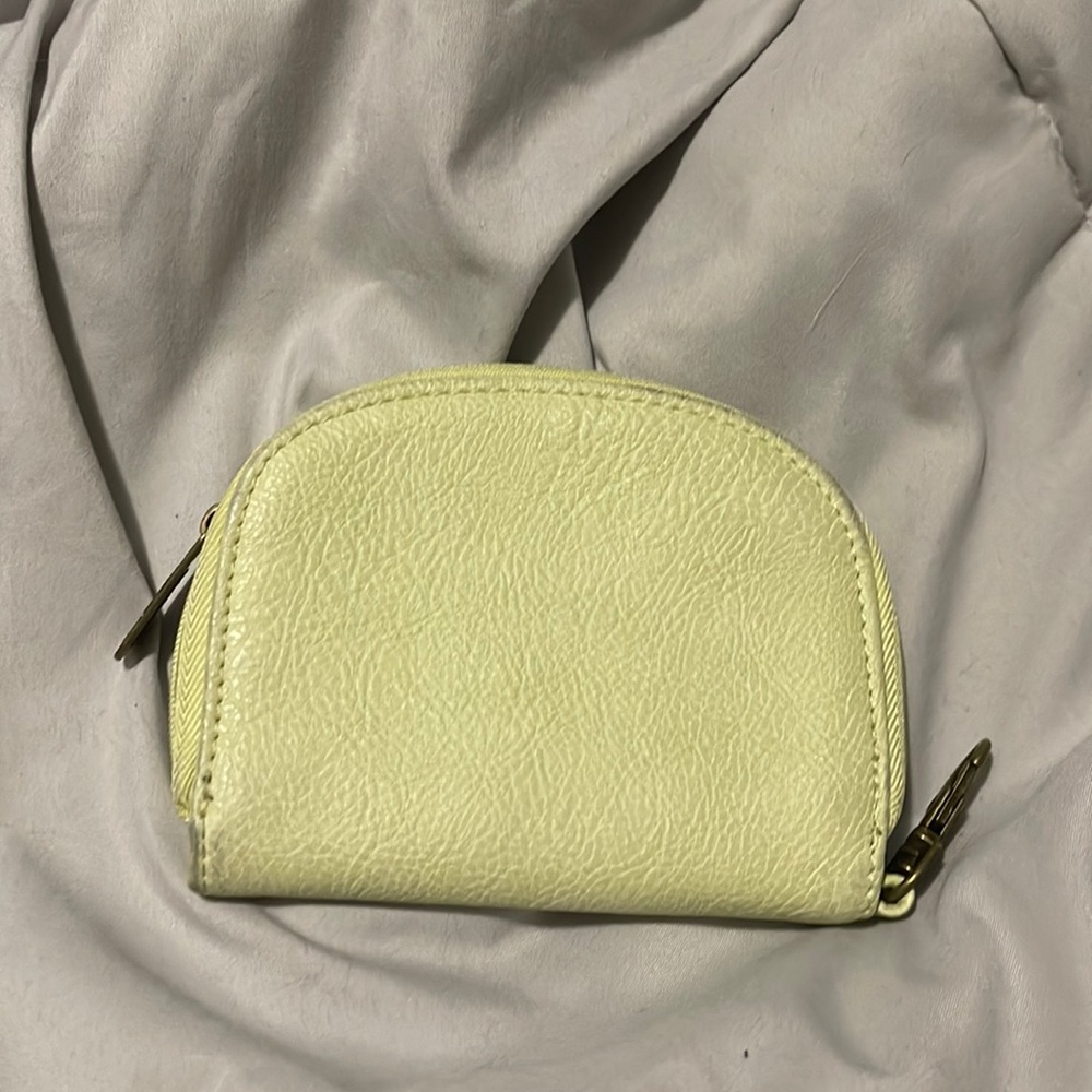 thirty one Half Moon Wallet